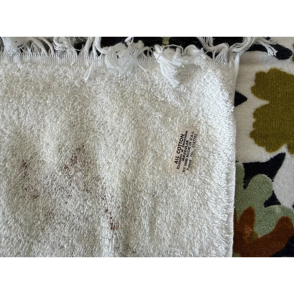 Vintage Exclusives By E E German Floral Bath Towel Fringe Pair 20x40 Cotton USA
